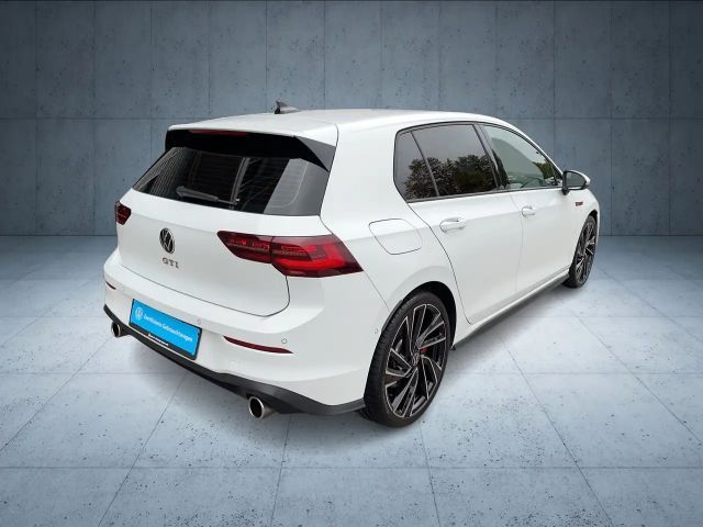 Volkswagen Golf 2.0 TSI DSG GTI