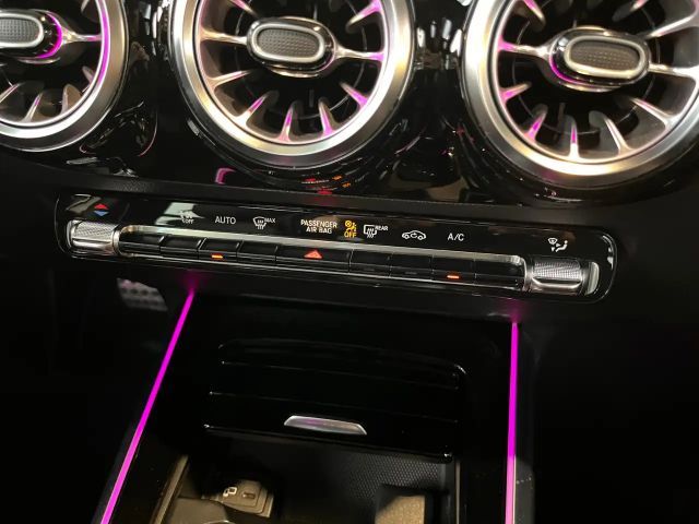 Mercedes-Benz GLA 250 4MATIC AMG Line