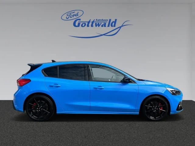 Ford Focus ST Line