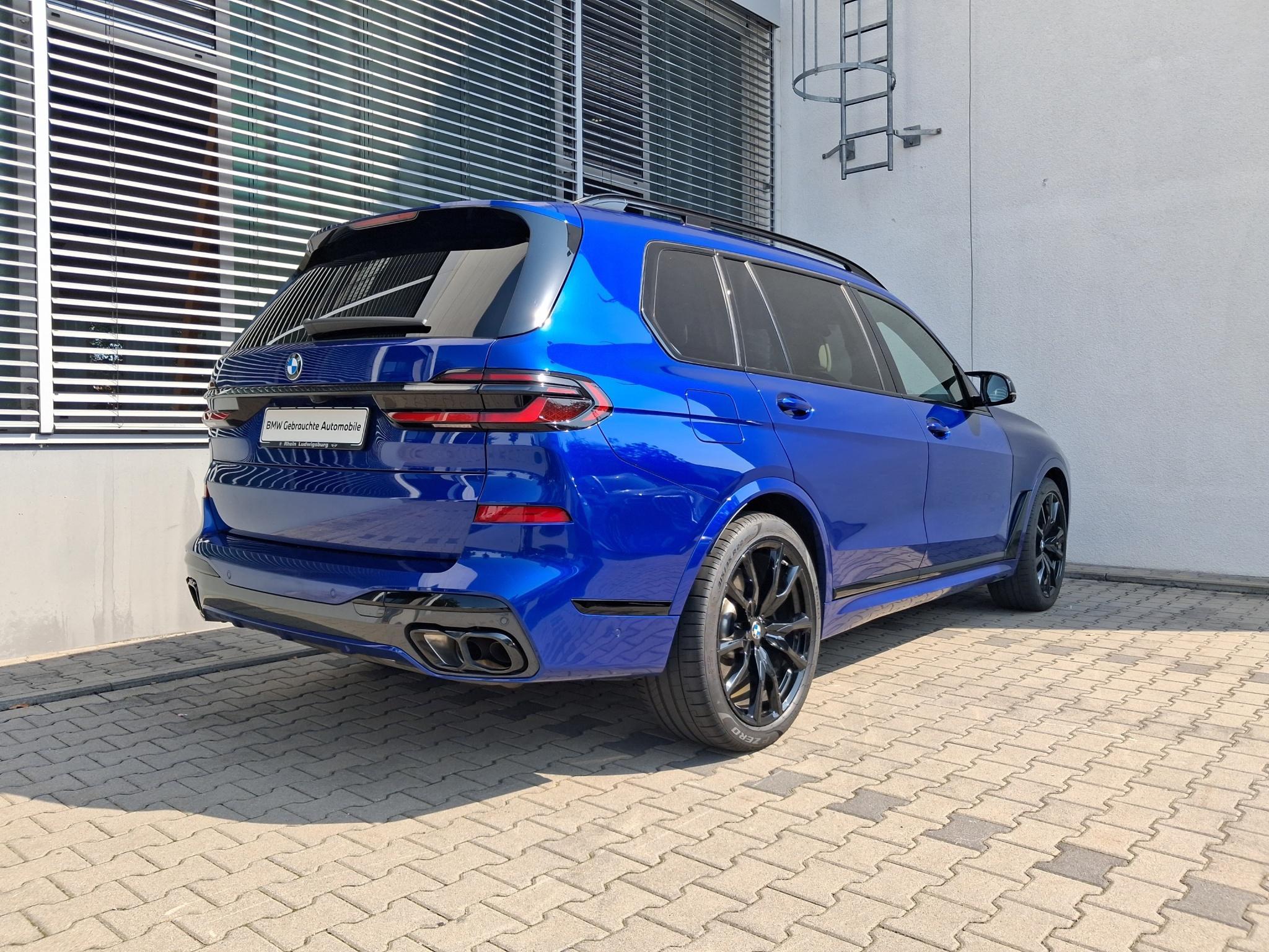 BMW X7 M60i xDrive
