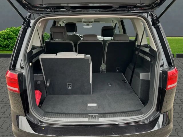 Volkswagen Touran 1.5 TSI Comfortline