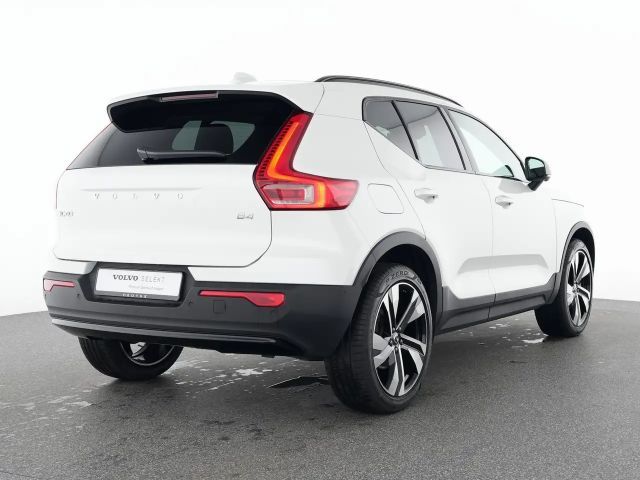 Volvo XC40 Dark Plus