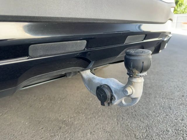 Mercedes-Benz GLC 300 4MATIC AMG Line