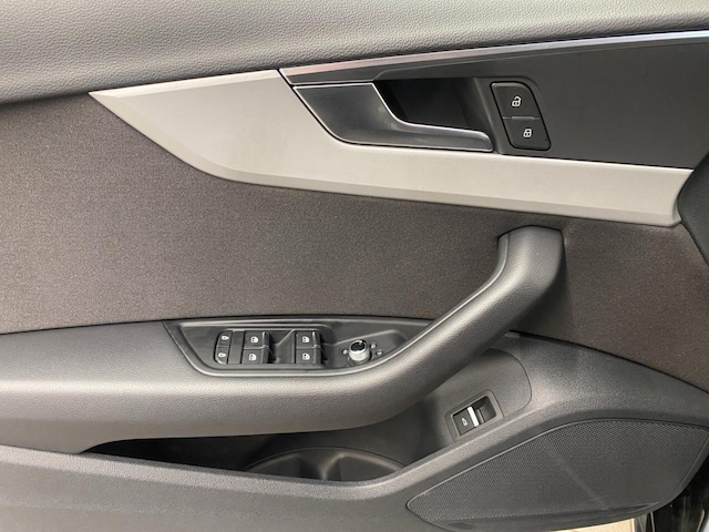 Audi A4 40 TDI Avant S-Tronic