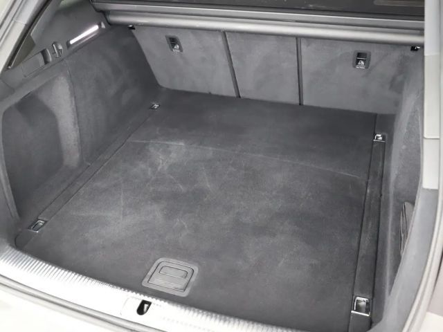 Audi A4 40 TDI Quattro S-Line