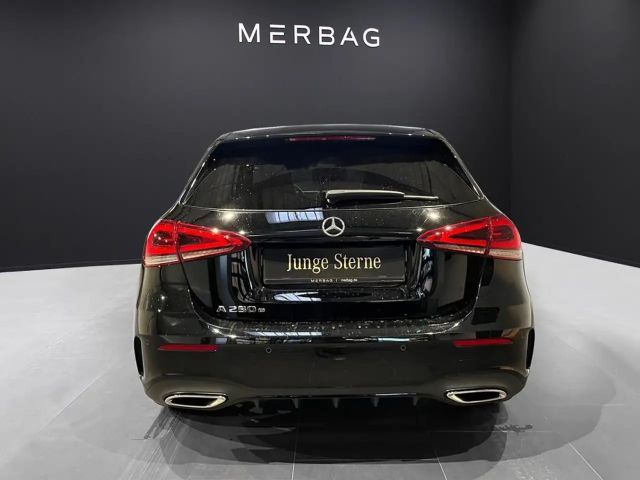 Mercedes-Benz A 250 A 250 e AMG Line