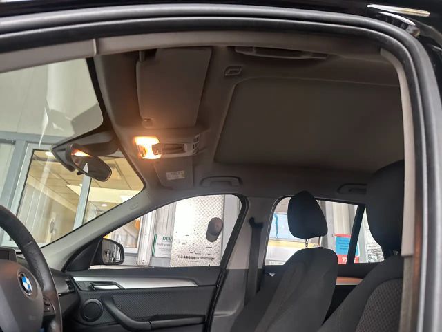 BMW X1 Advantage pakket sDrive