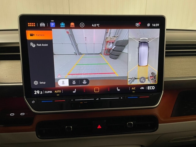 Volkswagen ID.Buzz IQ.Drive