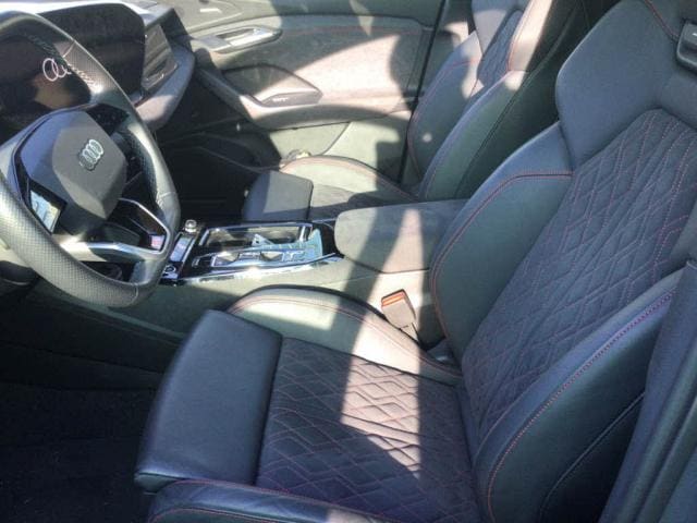 Audi Q6 e-tron Quattro