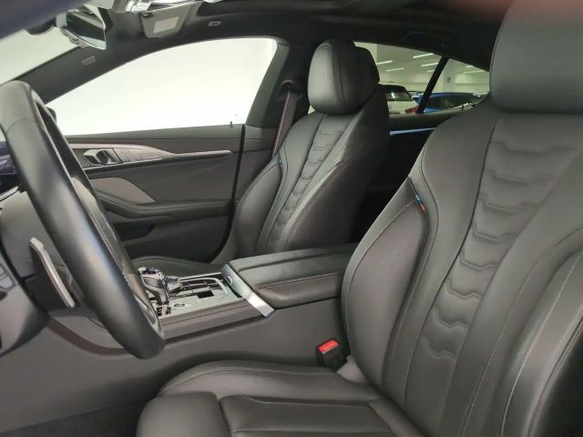 BMW M850 Coupé Gran Coupé Sedan xDrive