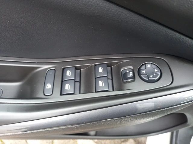 Opel Grandland X 120 jaar editie