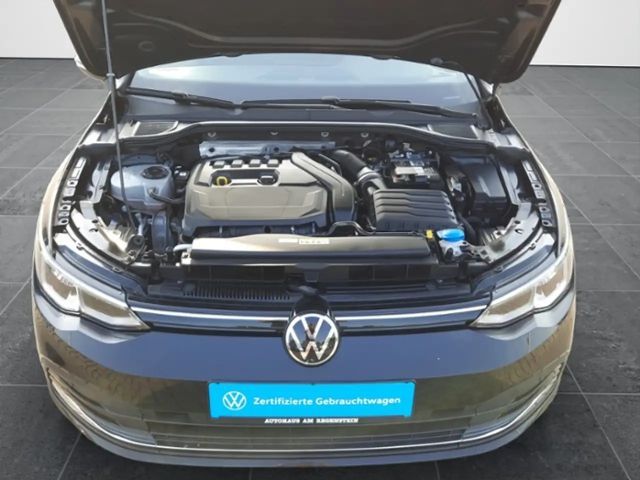 Volkswagen Golf 1.5 TSI Golf VIII