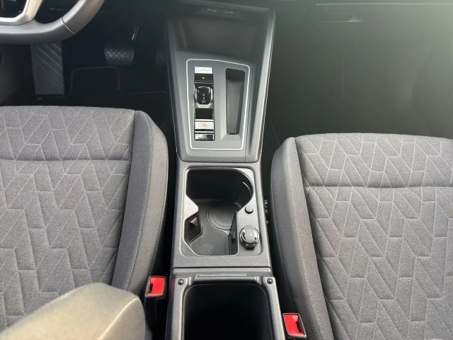 Volkswagen Golf 1.5 TSI DSG Variant