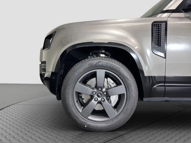 Land Rover Defender 3.0 110 D300 Dynamic MHEV SE