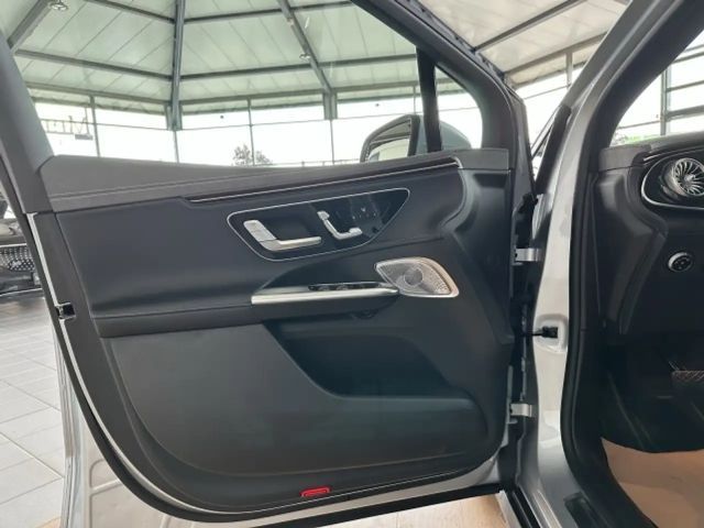 Mercedes-Benz EQE SUV 350