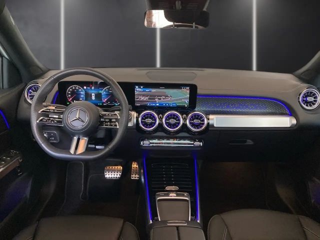 Mercedes-Benz GLB 180 AMG Line