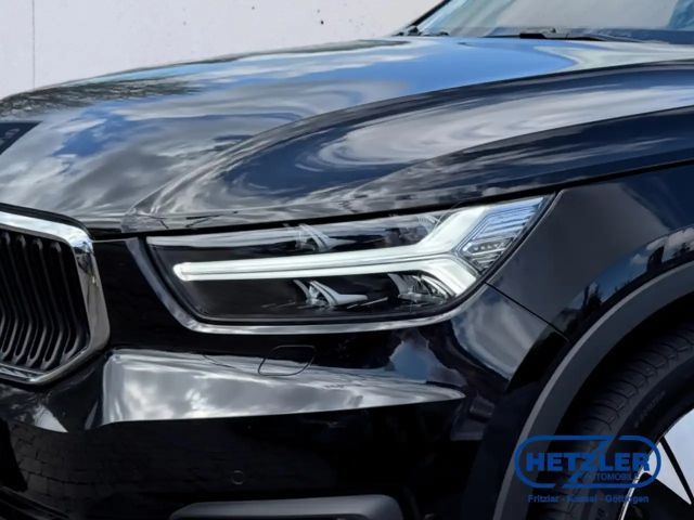 Volvo XC40 Momentum T3