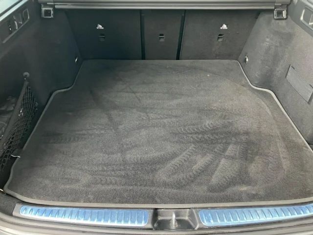 Mercedes-Benz C 220 AMG Line C 220 d Estate