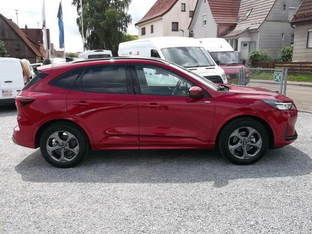 Ford Kuga ST Line