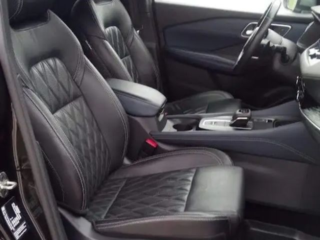 Nissan Qashqai DIG-T Tekna