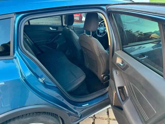 Ford Focus Active Wagon