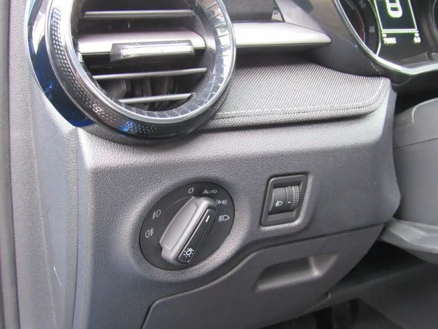 Skoda Fabia 1.0 TSI Style Style