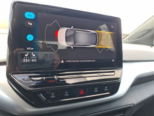 Volkswagen ID.4 150kW +AHK+WR+WÄRMEPUMPE+NAVI+MATRIX