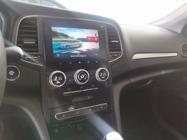 Renault Megane Combi Intens TCe 140