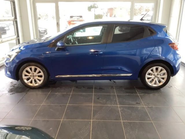 Renault Clio Experience TCe 90