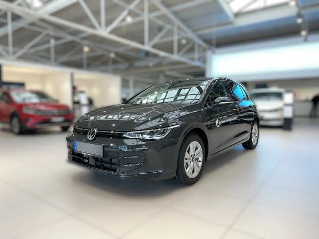 Volkswagen Golf DSG Life