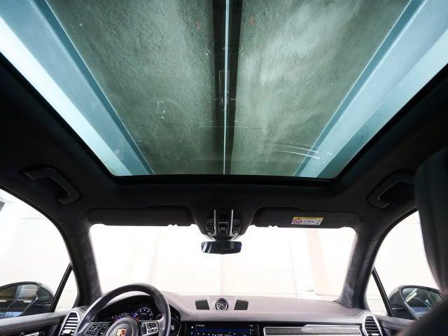 Porsche Cayenne E-Hybrid S Turbo