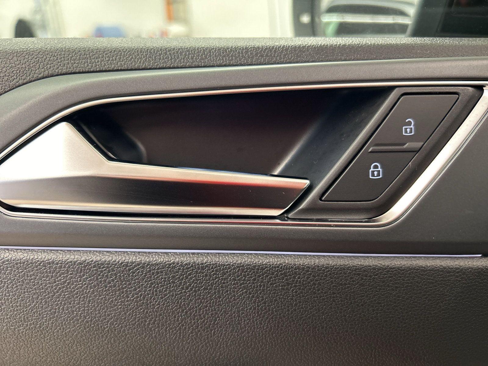 Volkswagen Taigo 1.0 TSI DSG R-Line