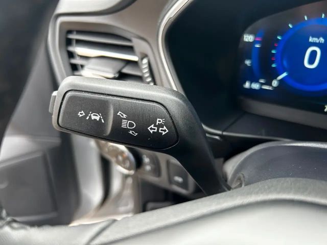 Ford Focus Titanium Wagon