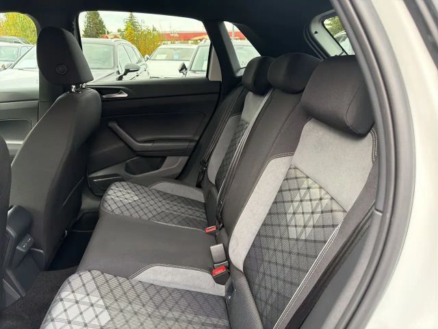 Volkswagen Polo DSG R-Line