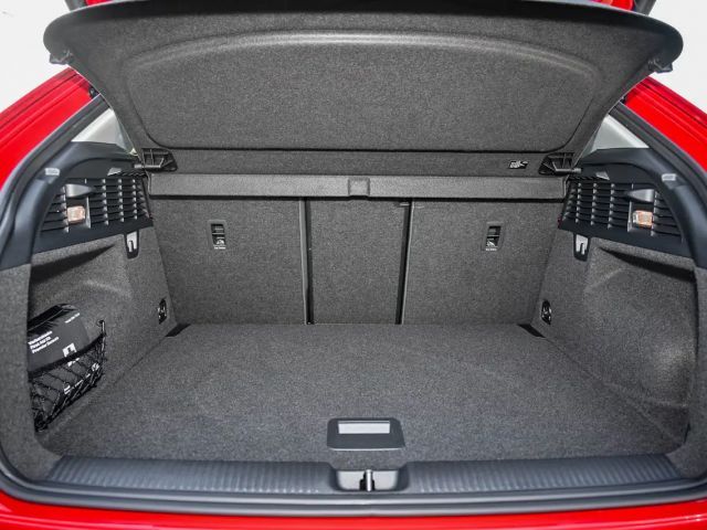 Audi Q2 35 TFSI S-Line