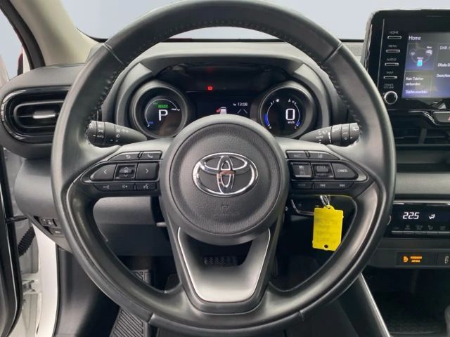 Toyota Yaris Hatchback Hybride Team D