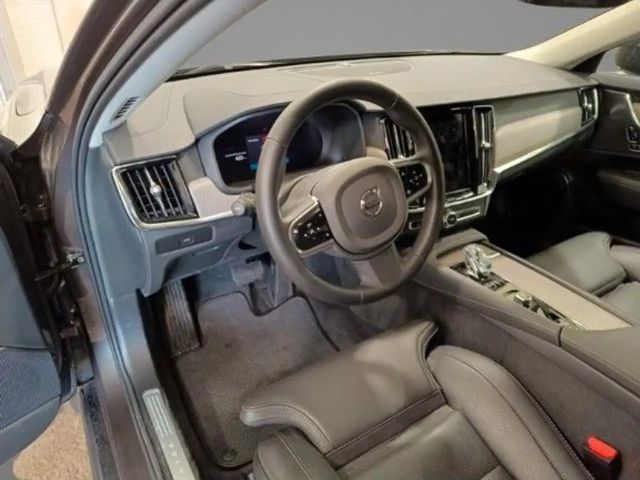 Volvo V90 Cross Country AWD Plus