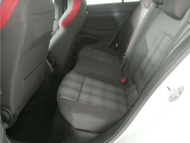 Volkswagen Golf 2.0 TSI DSG GTI Style