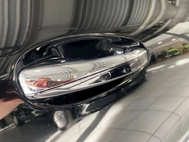 Mercedes-Benz EQA 350 4MATIC Electric Art