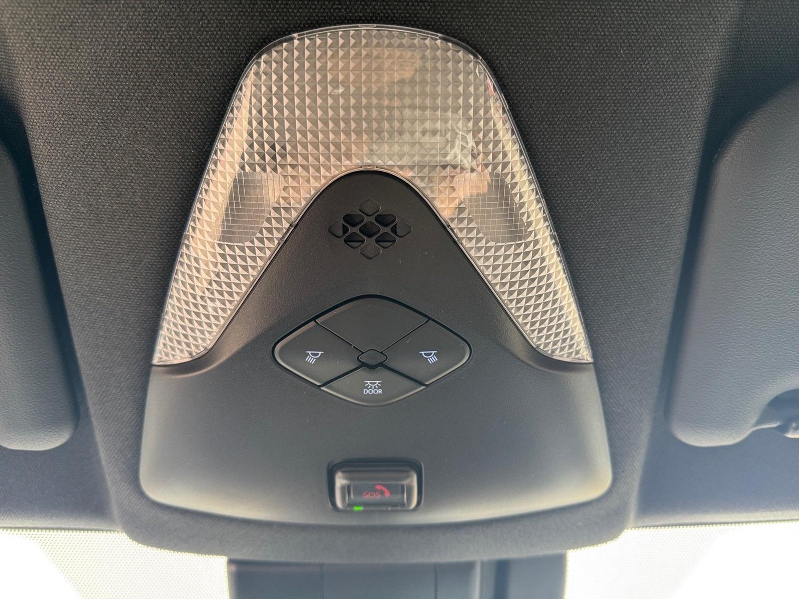 Toyota C-HR Business