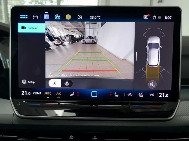 Volkswagen Golf 1.5 eTSI DSG Golf VIII