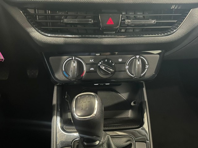 Skoda Fabia Fabia 1.0 MPI Essence (EURO 6e) Klima