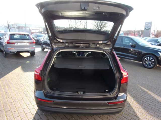 Volvo V60 Core