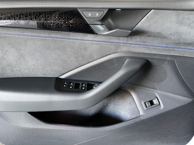 Volkswagen Passat 2.0 TDI R-Line Variant