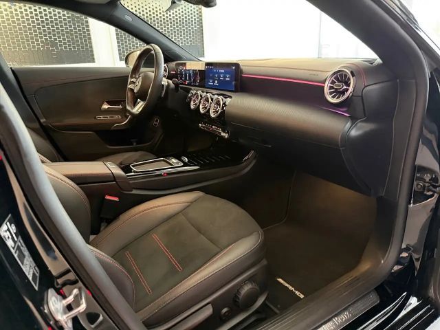 Mercedes-Benz CLA 200 AMG Line CLA 200 d Coupé
