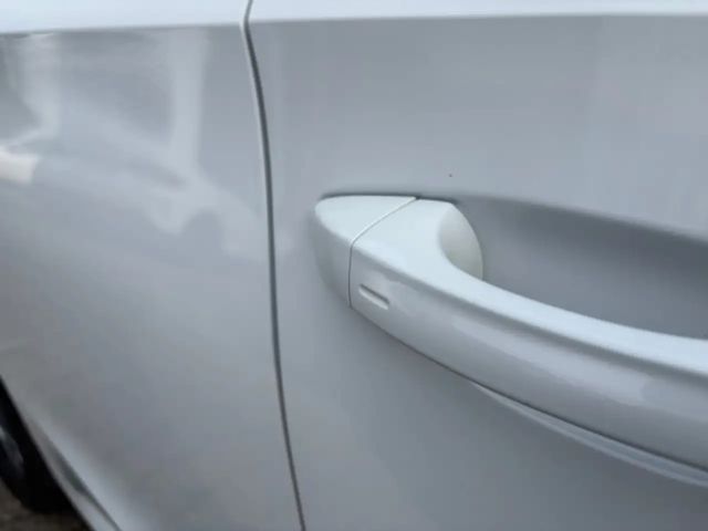 Skoda Fabia 1.0 TSI 85 Tour