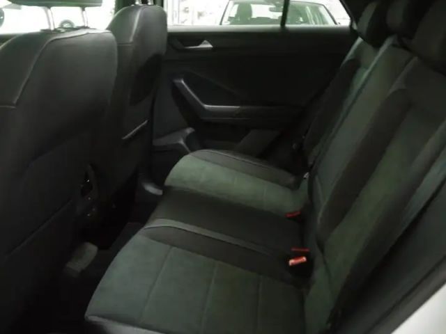 Volkswagen T-Roc Business DSG R-Line Style