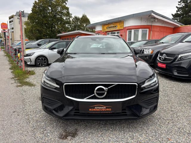 Volvo V60 Momentum