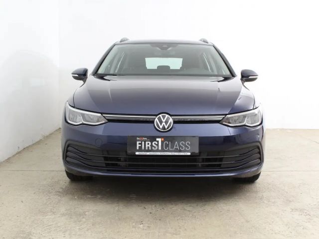 Volkswagen Golf Life Variant