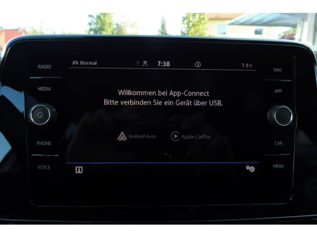 Volkswagen T-Roc 1.5 l TSI7-Gang-DSG Black Style AHK,LED